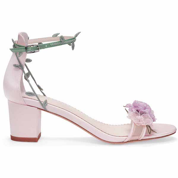 Random Floral Pattern Point Toe Chunky Heeled Ankle Strap Pumps | SHEIN ASIA