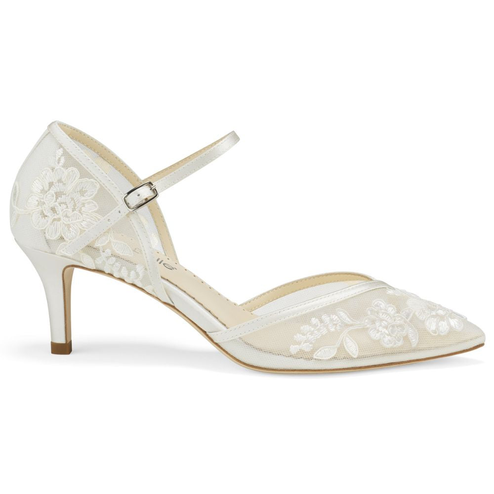 Low heels best sale for wedding ivory