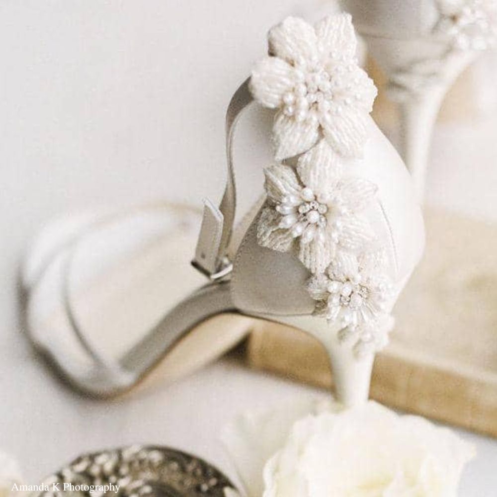 Wedding 2024 wedges ivory